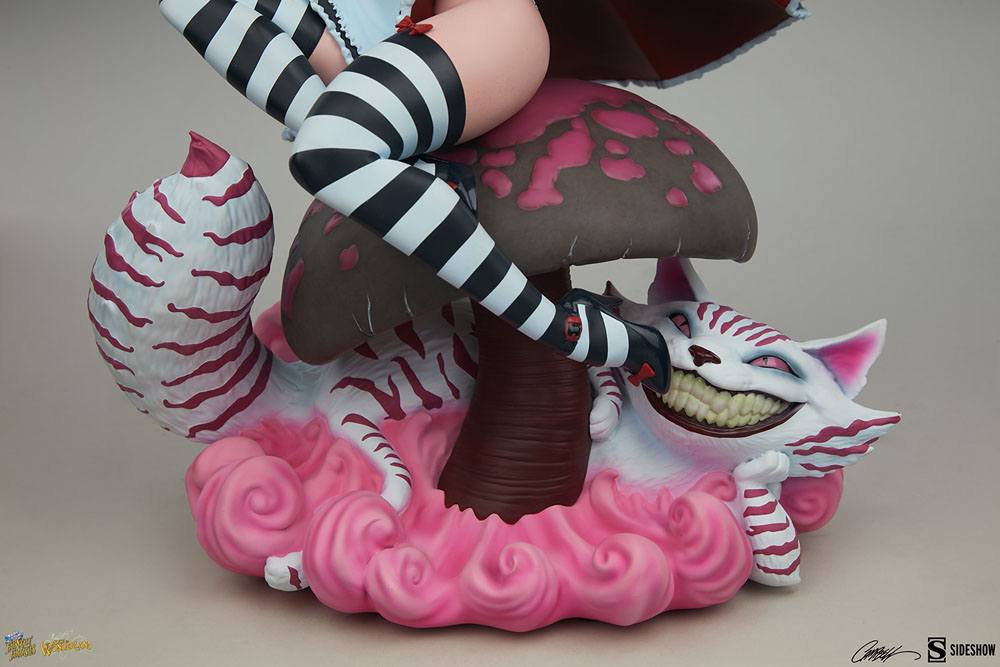 Fairytale Fantasies Collection Statue Alice in Wonderland Game of Hearts Edition 34 cm