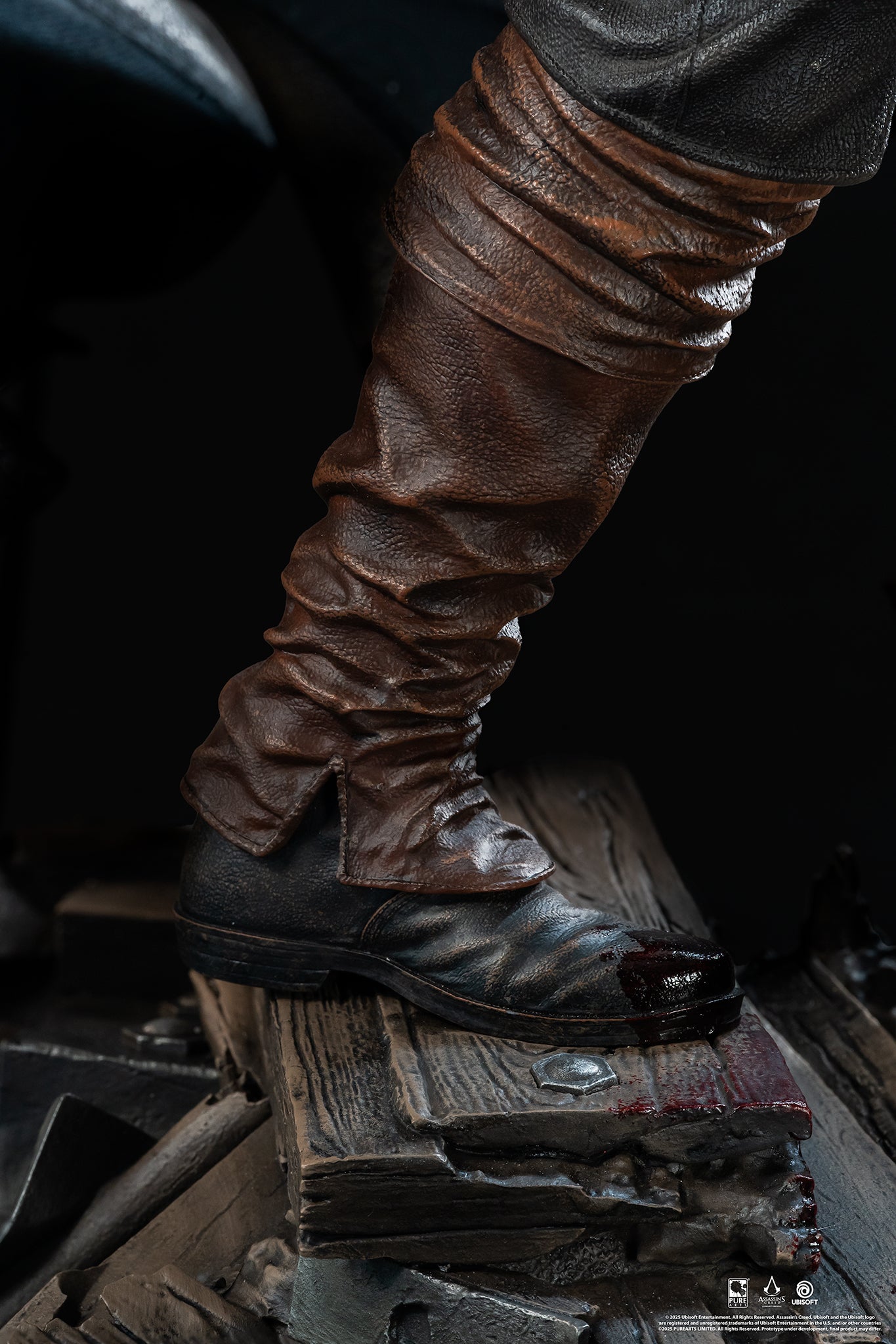 Assassin's Creed - Animus Arno 1:4 Scale Statue
