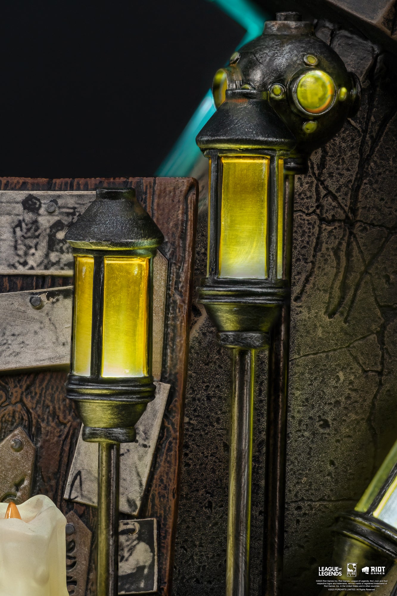 League Of Legends : Ekko 1:4 Scale Statue