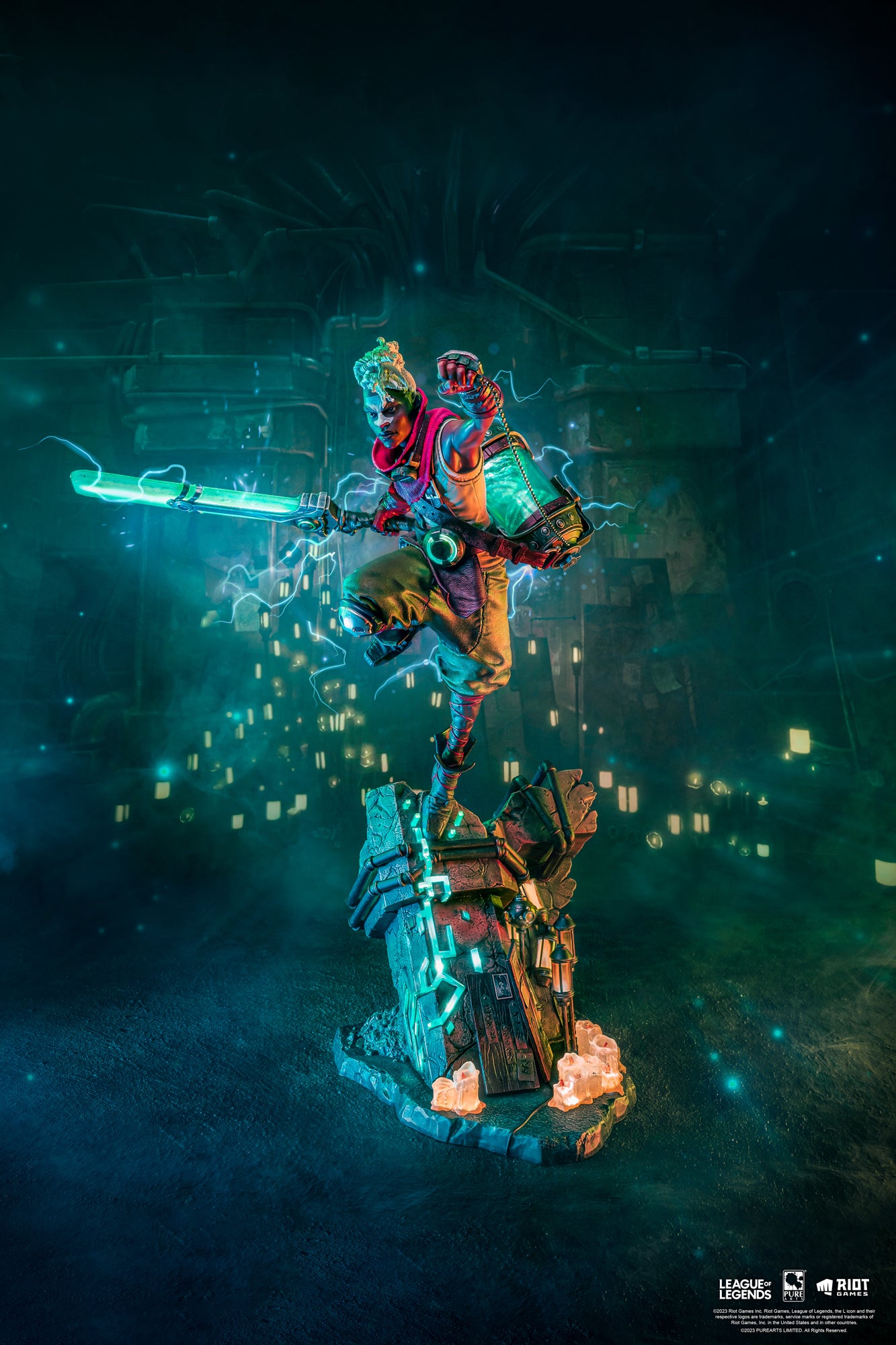 League Of Legends : Ekko 1:4 Scale Statue