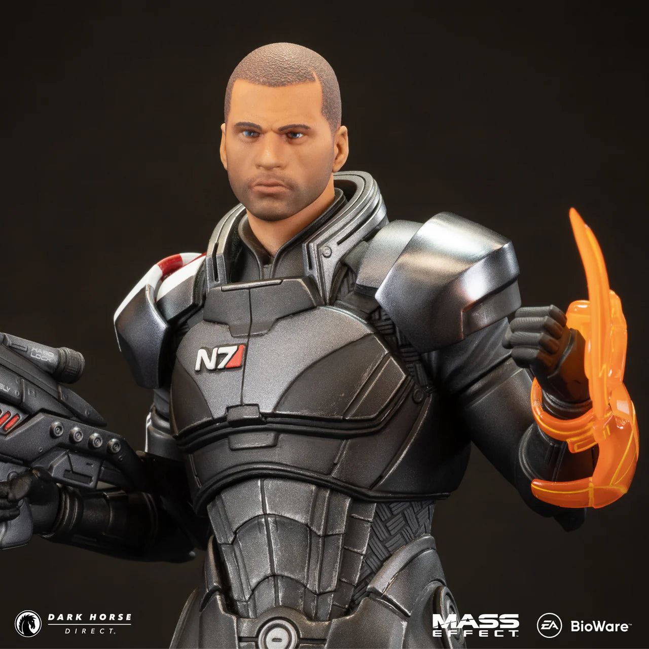 Mass Effect PVC Statue Commander John Shepard 23 cm