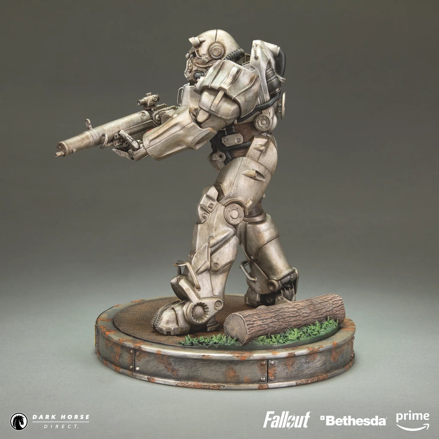 Fallout PVC Statue Maximus 25 cm