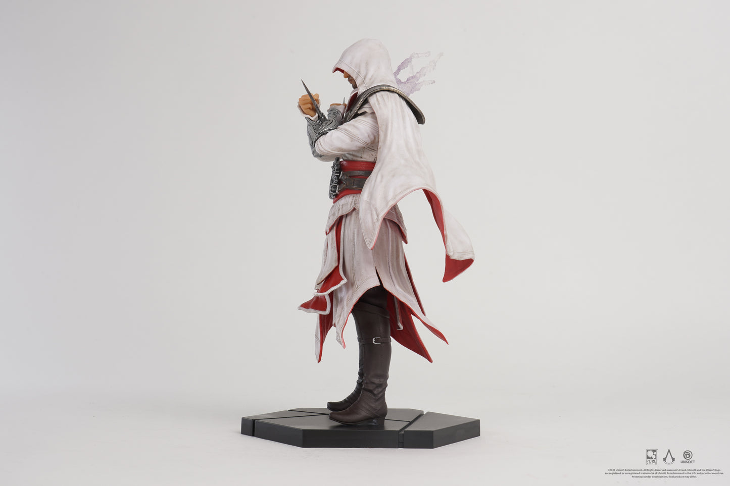 Assassin's Creed - Animus Master Ezio 1:8 Scale PVC Statue