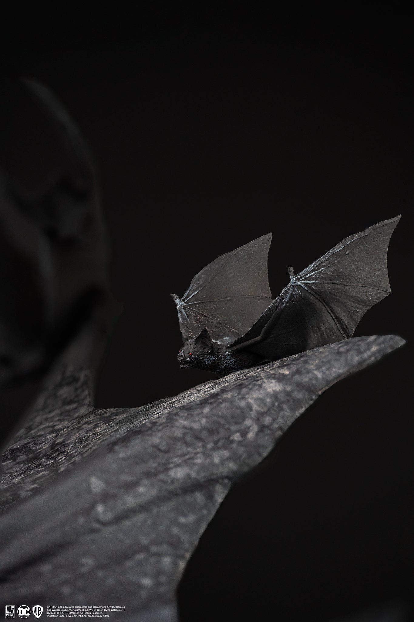 Batman: Batman & Catwoman 1/4 Scale Statue Standard Edition