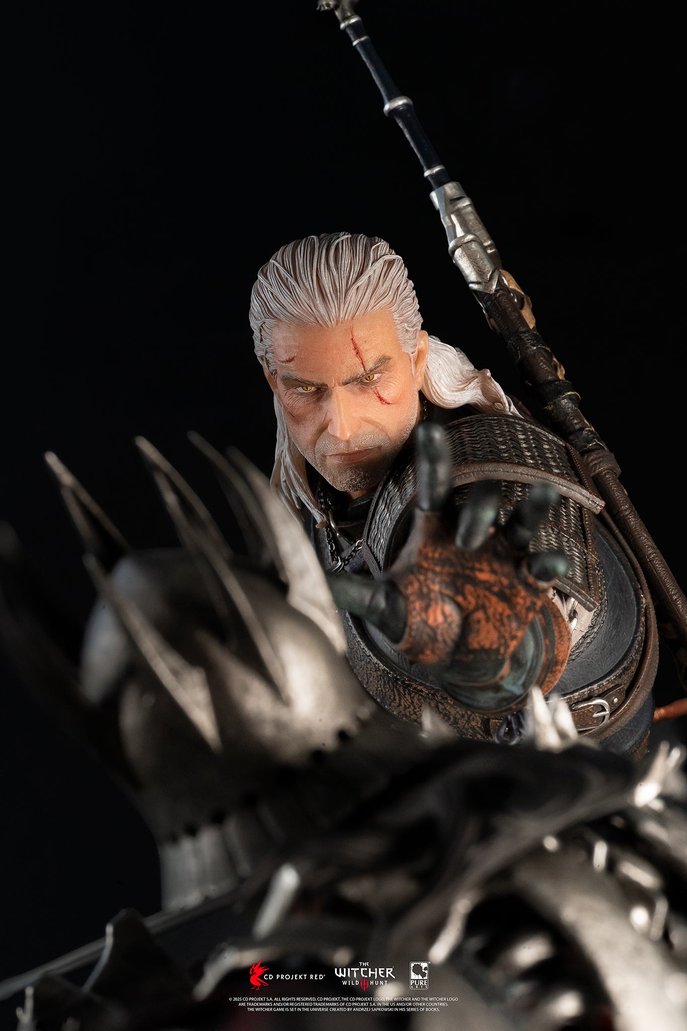 The Witcher : Geralt Vs Eredin 1/6 Scale Diorama
