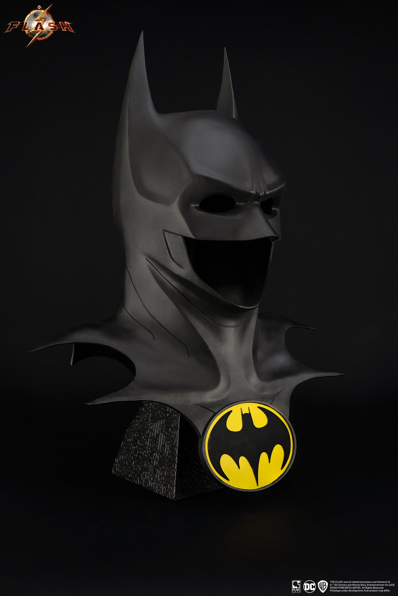 The Flash - Batman 1:1 Scale Cowl Replica