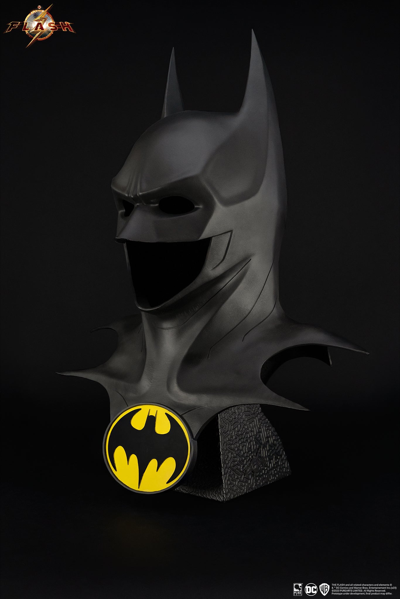 The Flash - Batman 1:1 Scale Cowl Replica