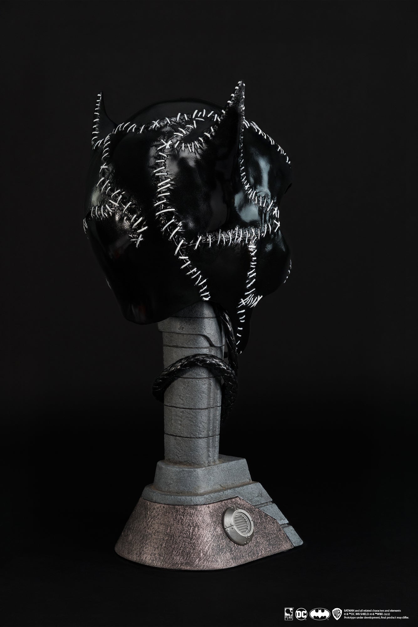 Batman Returns - Catwoman 1:1 Scale Mask Replica