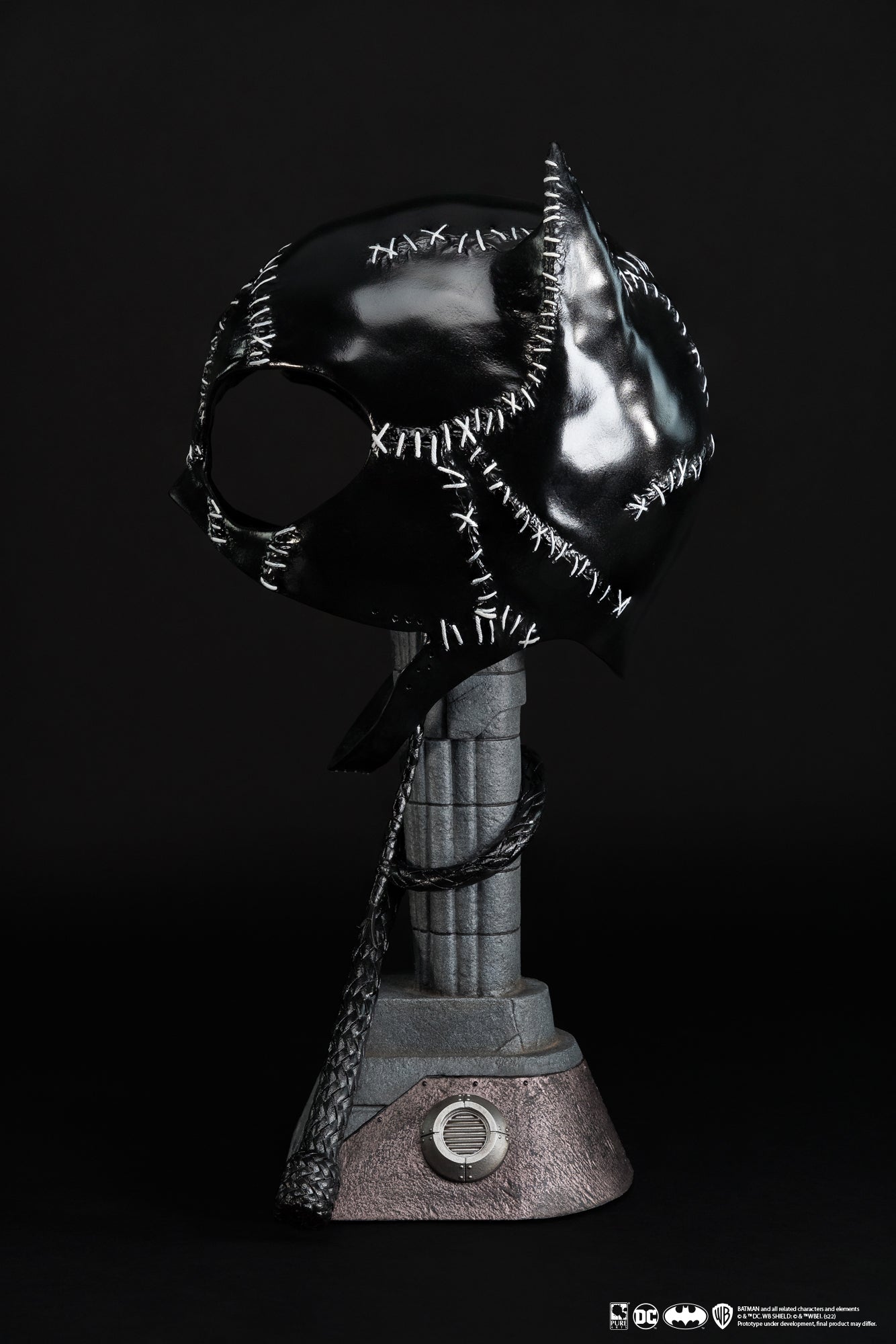Batman Returns - Catwoman 1:1 Scale Mask Replica