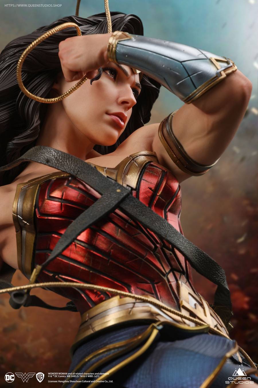 DC Comics: Wonder Woman 1:4 Scale Statue