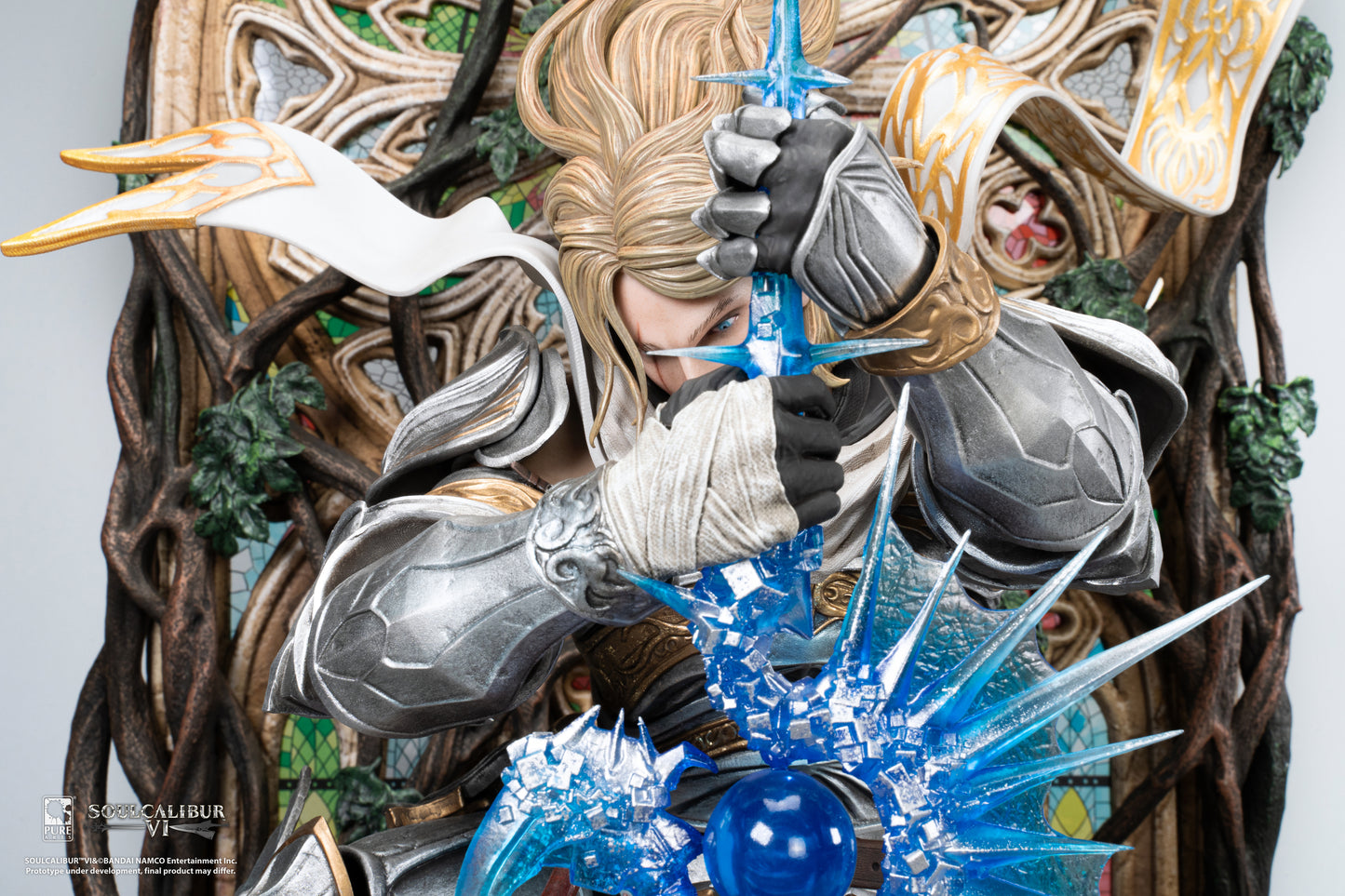 Soul Embrace - Siegfried 1:4 Scale DELUXE Statue