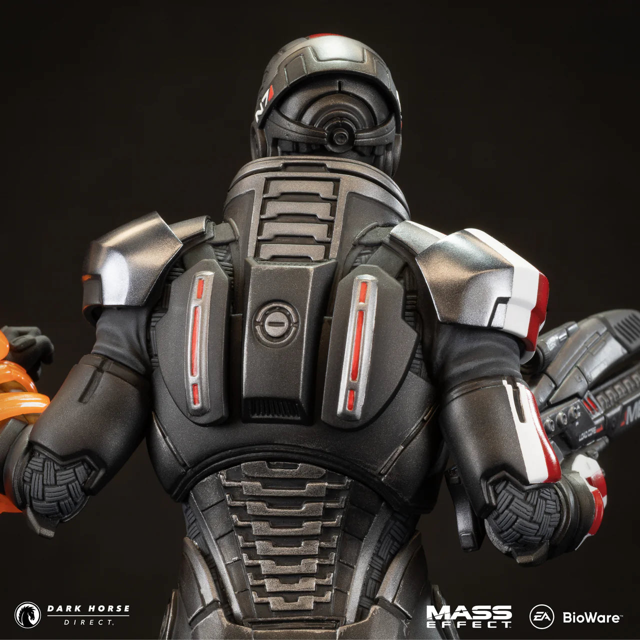 Mass Effect PVC Statue Commander John Shepard 23 cm