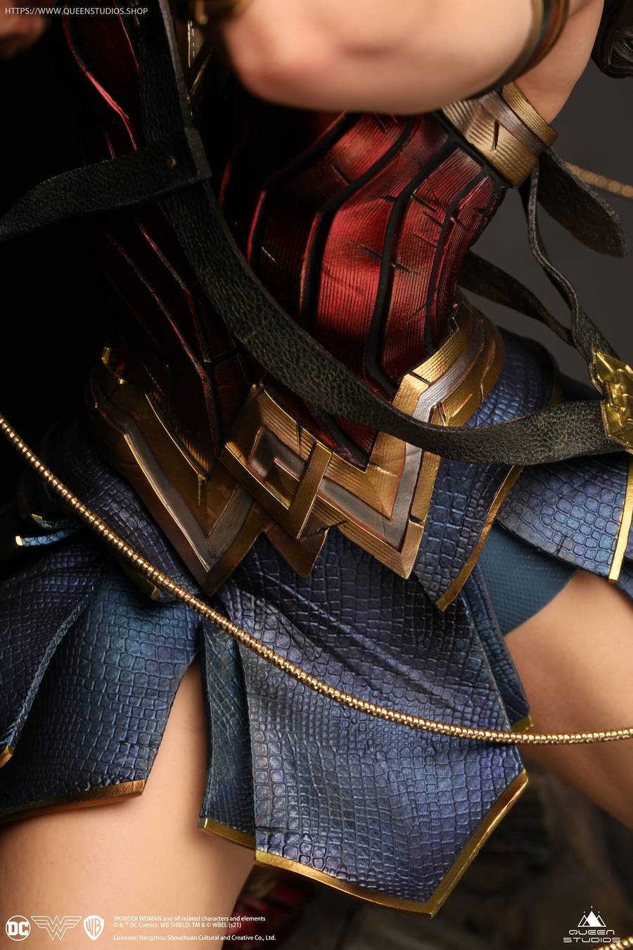 DC Comics: Wonder Woman 1:4 Scale Statue