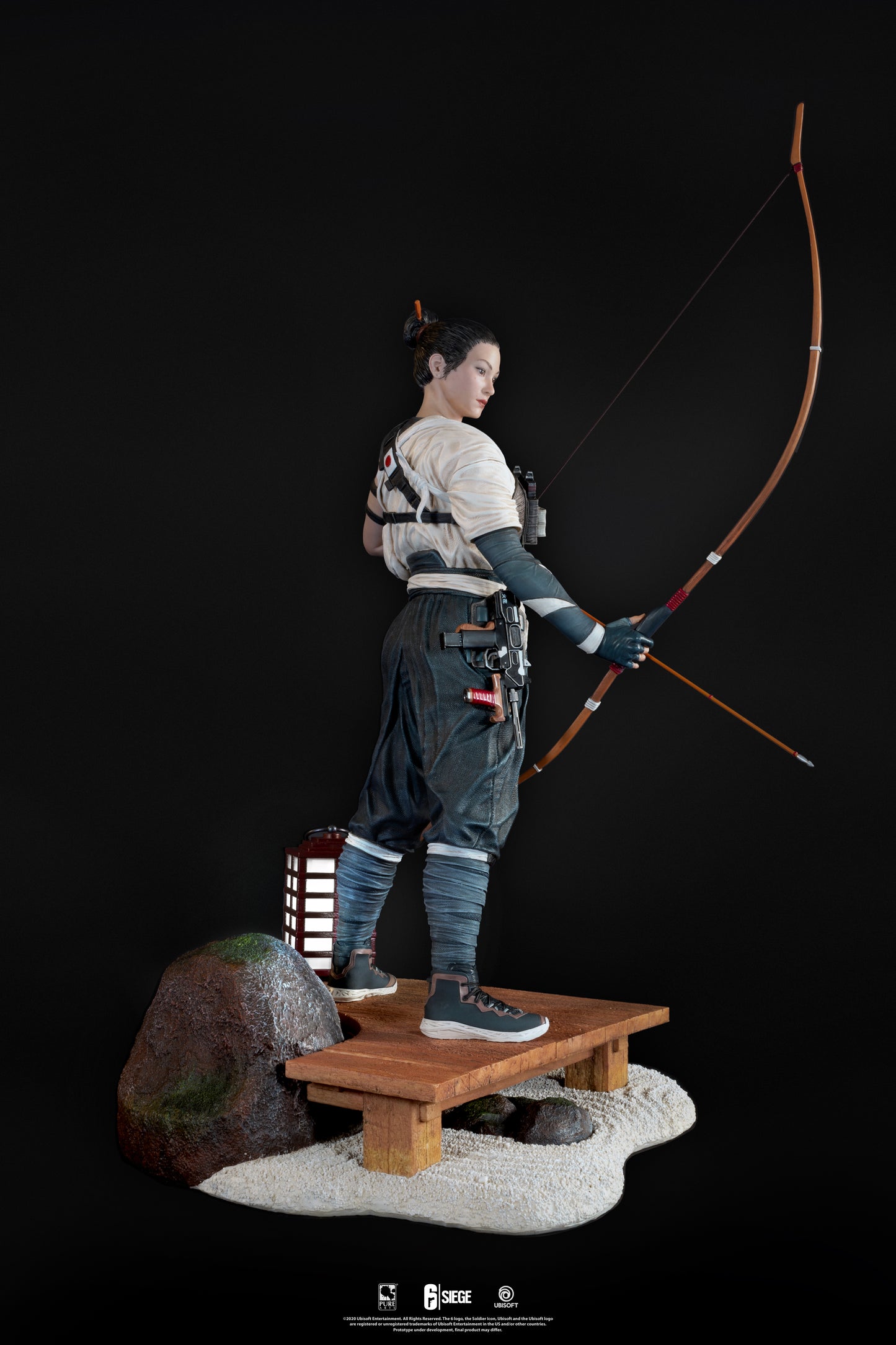 Six Siege - Hibana 1:4 Scale Statue
