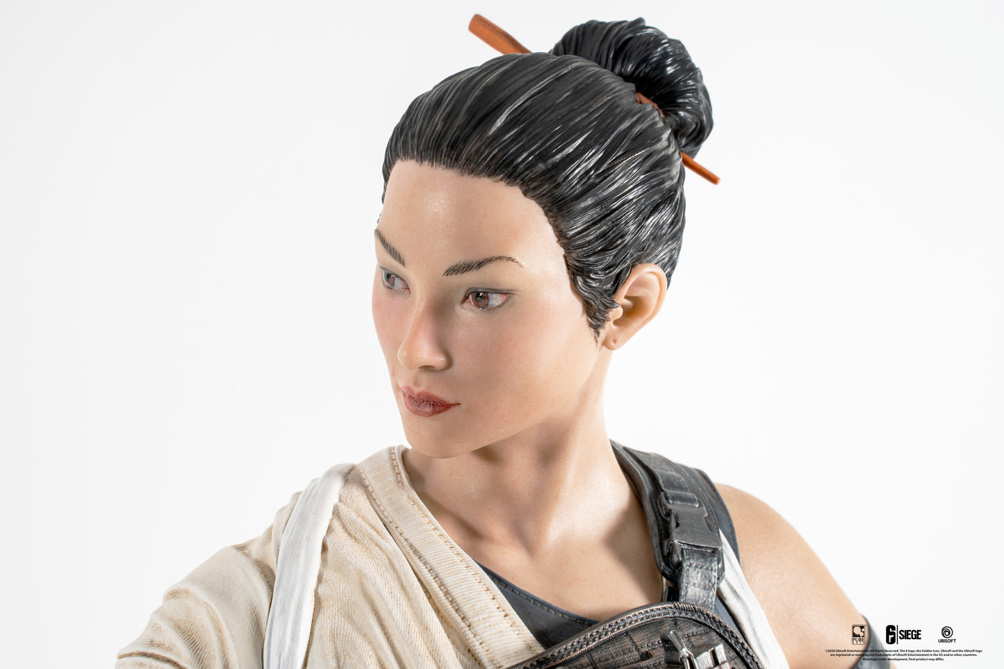 Six Siege - Hibana 1:4 Scale Statue