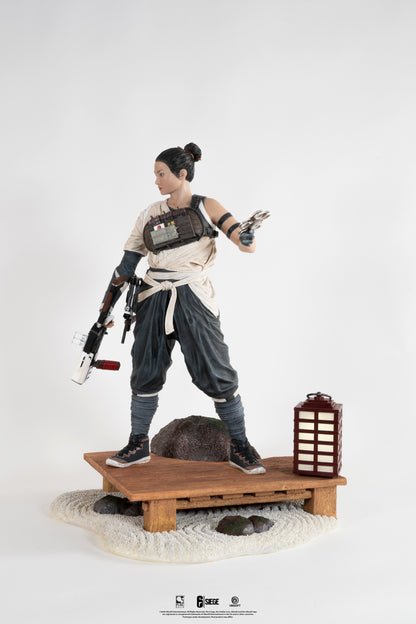 Six Siege - Hibana 1:4 Scale Statue