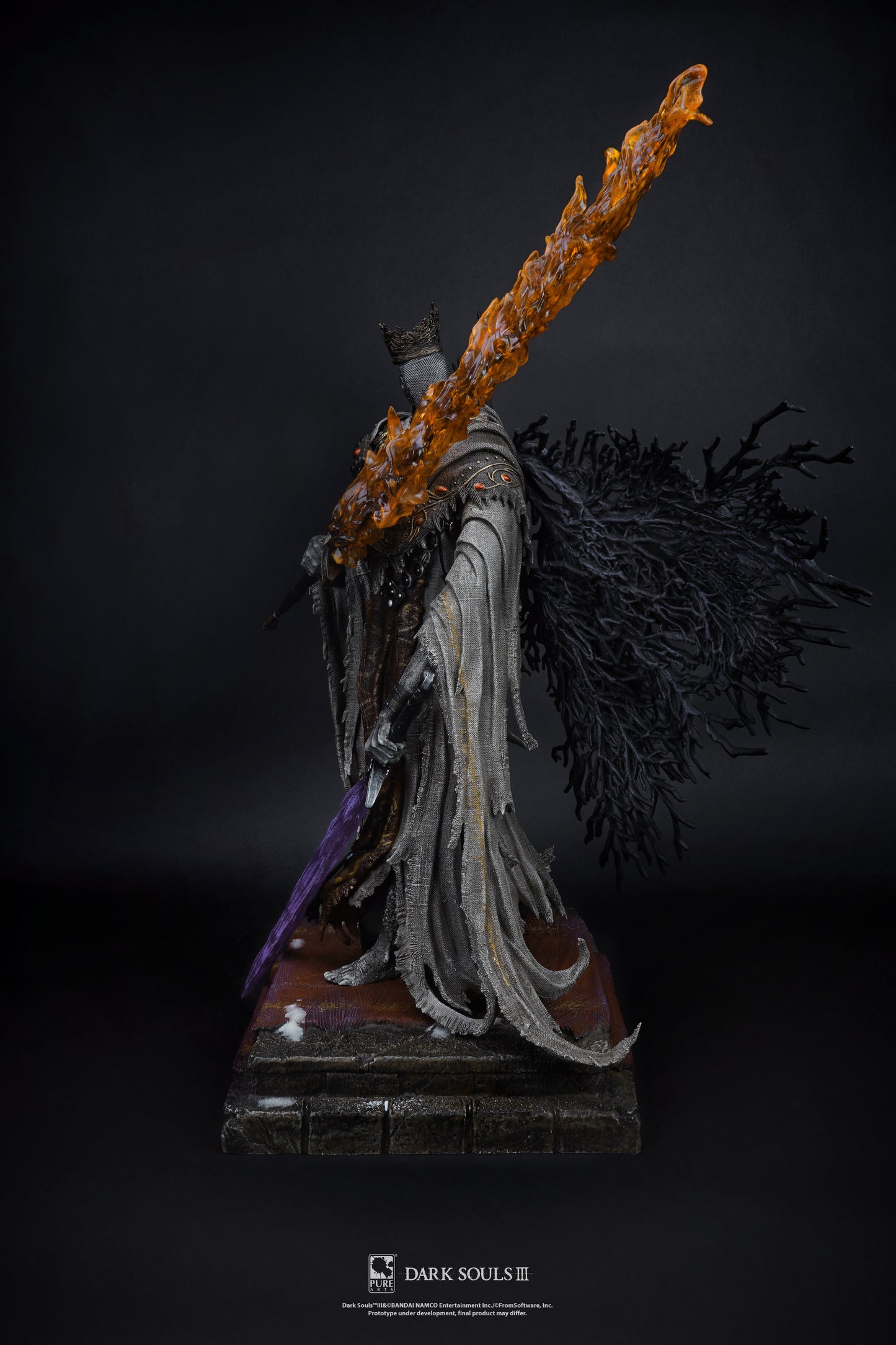Dark Souls 3 - Pontiff Sulyvhan 1:7 Scale Statue