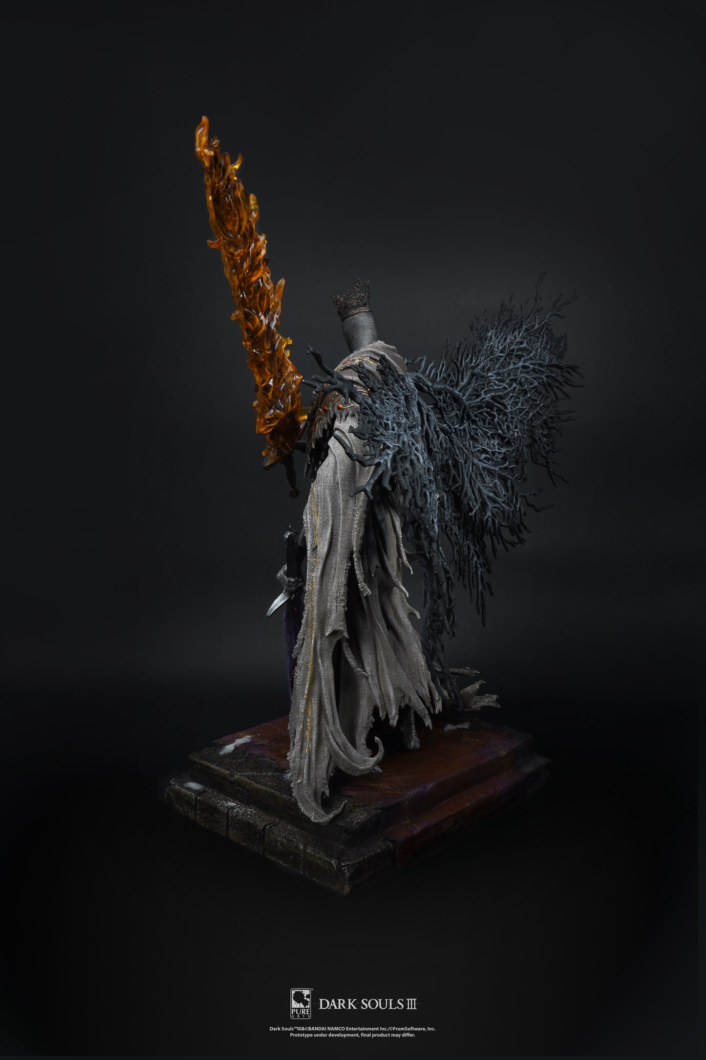 Dark Souls 3 - Pontiff Sulyvhan 1:7 Scale Statue