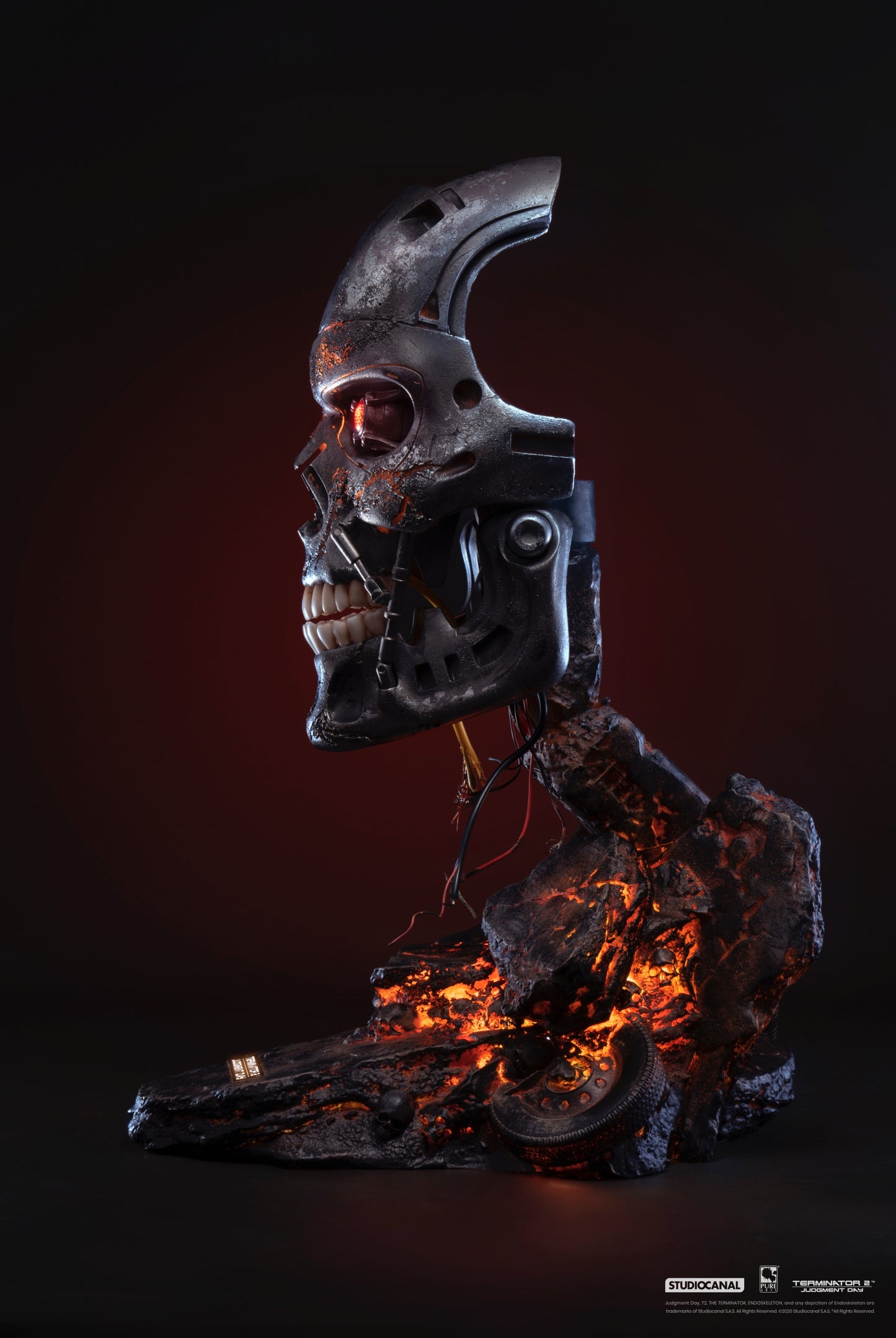 Terminator 2 - T-800 Battle Damaged 1:1 Scale Art Mask