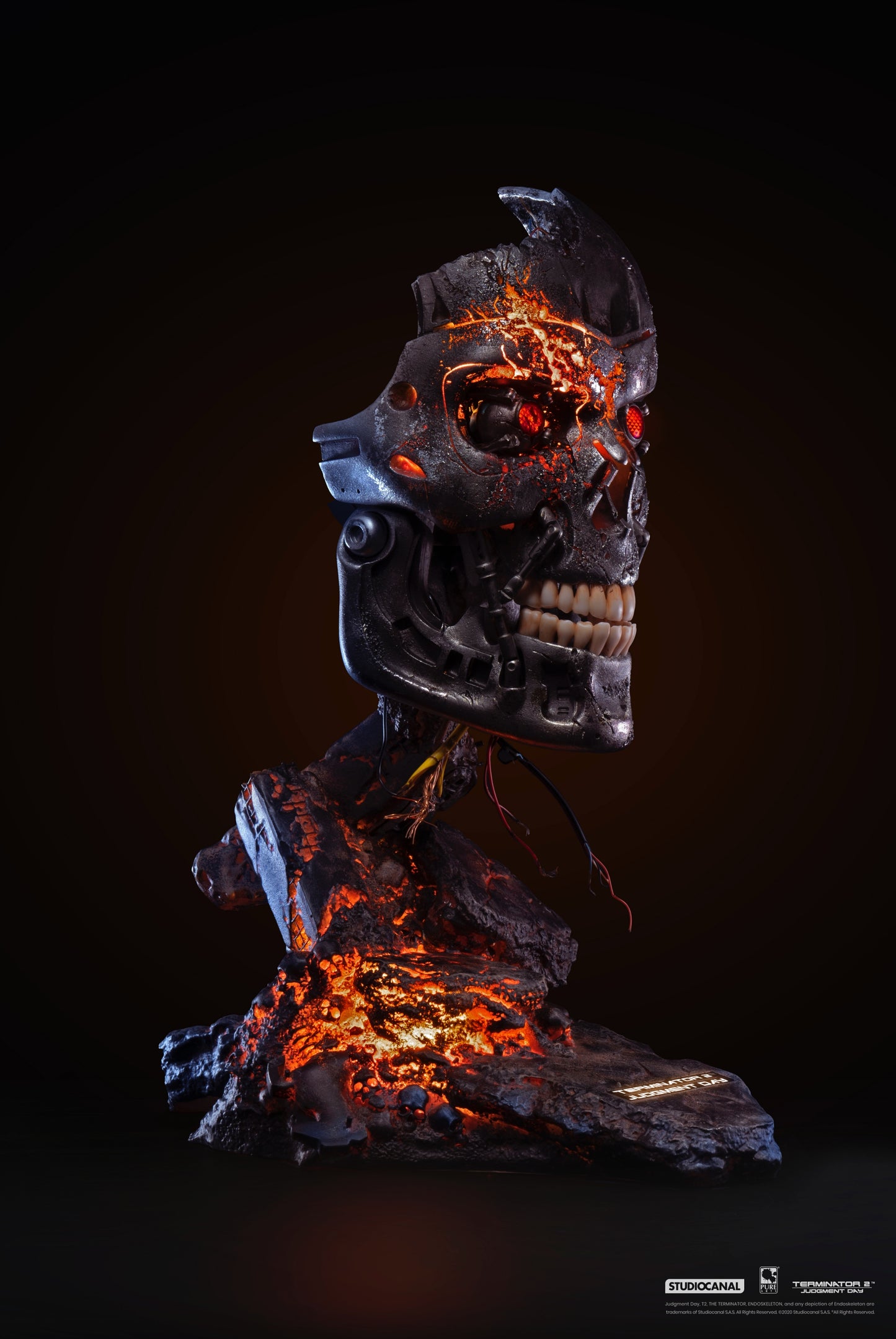 Terminator 2 - T-800 Battle Damaged 1:1 Scale Art Mask