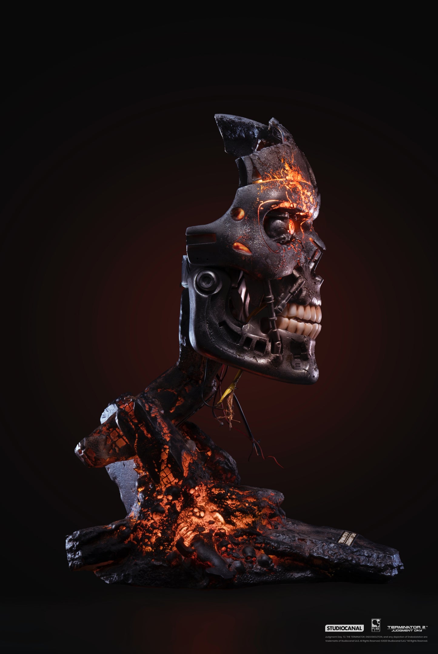 Terminator 2 - T-800 Battle Damaged 1:1 Scale Art Mask