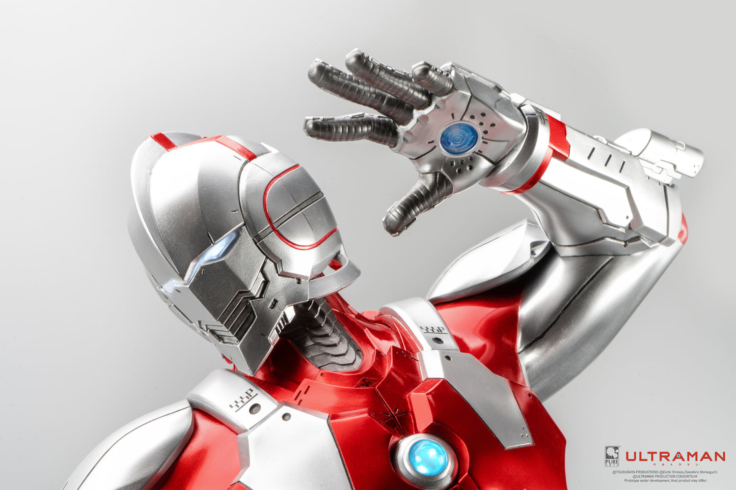 Ultraman - Ultraman Vs Black King 1:4 Scale Statue