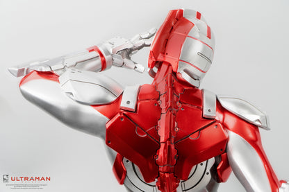 Ultraman - Ultraman Vs Black King 1:4 Scale Statue