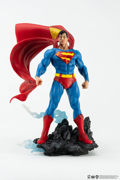 DC HEROES : Superman Classic PX PVC 1/8 Statue