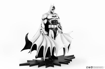SDCC 2024 DC HEROES : Batman B&W PX PVC 1/8 Statue