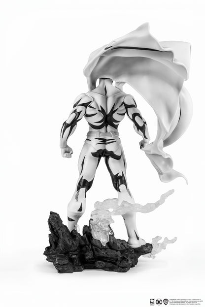SDCC 2024 DC HEROES : Superman B&W PX PVC 1/8 Statue