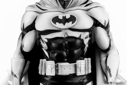 SDCC 2024 DC HEROES : Batman B&W PX PVC 1/8 Statue