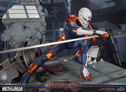 Metal Gear Solid Statue Cyborg Ninja (Gray Fox)