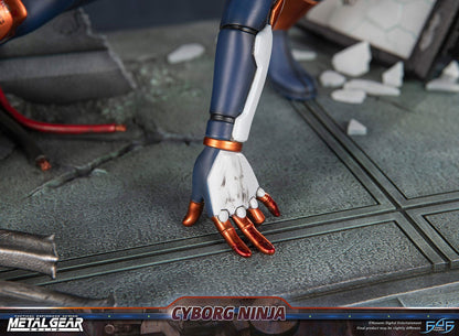 Metal Gear Solid Statue Cyborg Ninja (Gray Fox)